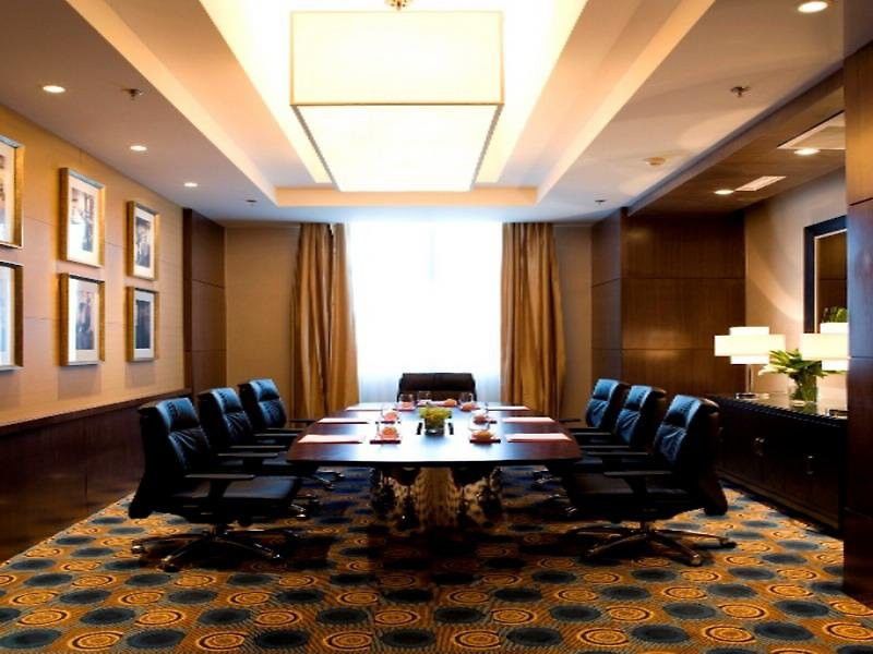 Courtyard By Marriott Shanghai Xujiahui Esterno foto